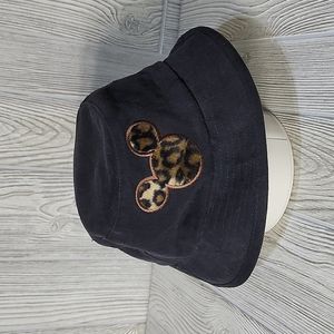 Walt Disney World Animal Print Mickey Head Bucket Hat, Black